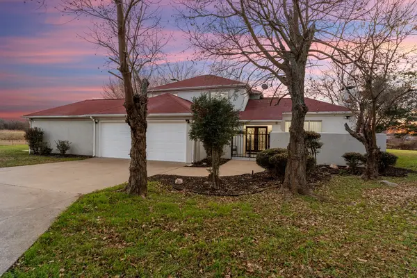 8862 County Road 4028, Kemp, TX 75143