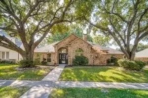 800 Parkhaven Drive, Mesquite, TX 75149
