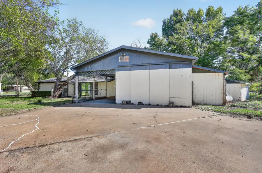 3801 Montego Bay Court, Granbury, TX 76049 - #3