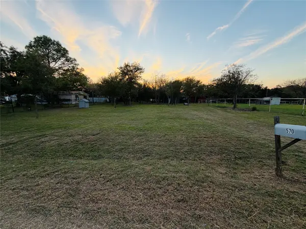570 County Road 4856, Newark, TX 76071