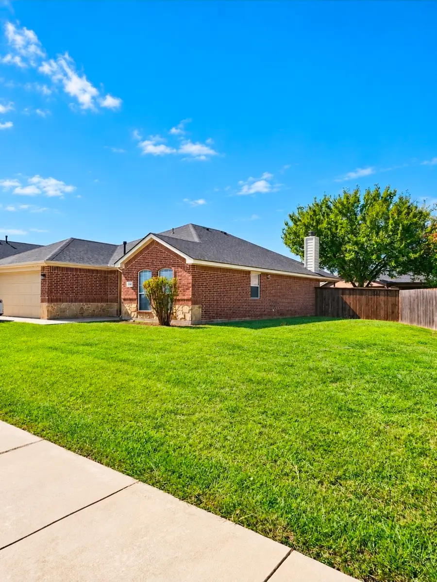 920 Marist Drive, Fort Worth, TX 76120 - #2