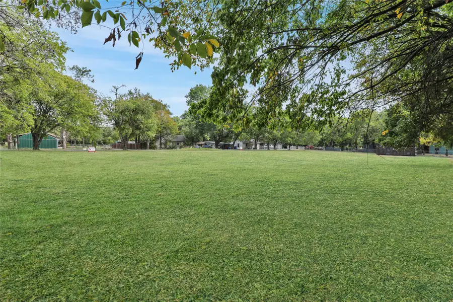 312 Davis St., Farmersville, TX 75442 - #2