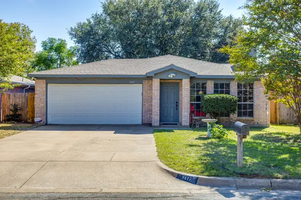 1417 Yorkshire Street, Fort Worth, TX 76134