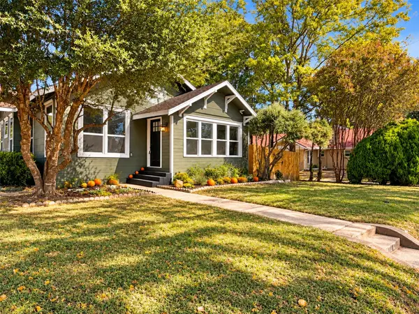 1104 Park Street, Greenville, TX 75401
