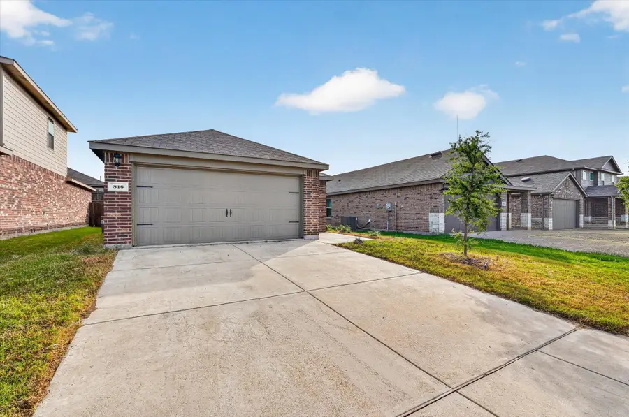 816 Hay Loft Lane, Royse City, TX 75189 - #2