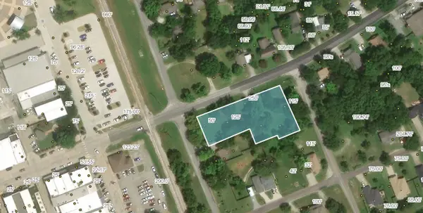 302 E Jefferson Street, Van Alstyne, TX 75495