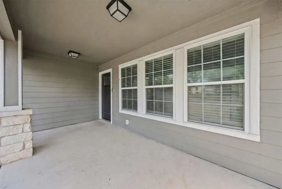 324 E Munson Street, Denison, TX 75021 - #3