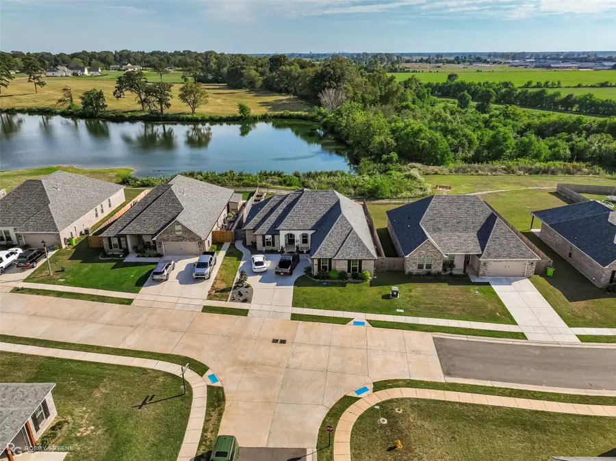 307 Coates Bluff Drive, Benton, LA 71006 - #2