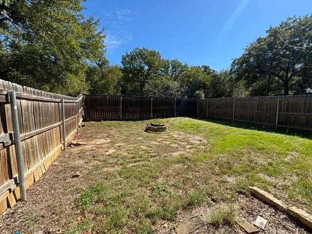 1300 N Oak Avenue, Mineral Wells, TX 76067 - #3