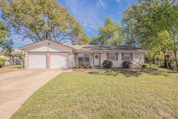 6620 Rickee Court, Watauga, TX 76148