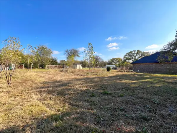 2821 Milam Street, Fort Worth, TX 76112