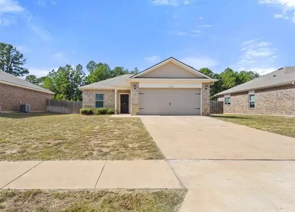 17367 Stacy Street, Lindale, TX 75771
