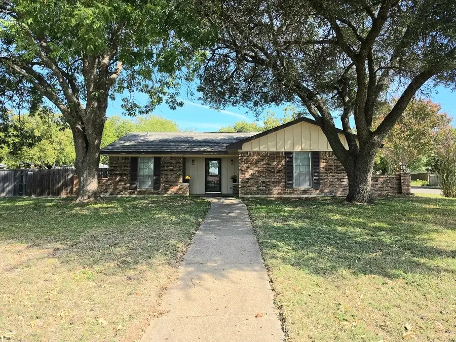 1311 Glenhaven Drive, Cleburne, TX 76033 - #2