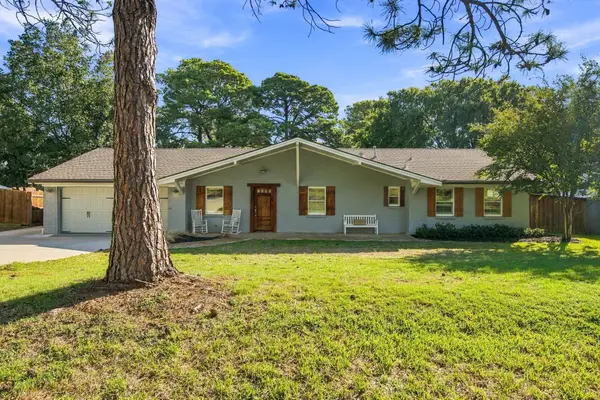 3612 Grandview Drive, Grapevine, TX 76051