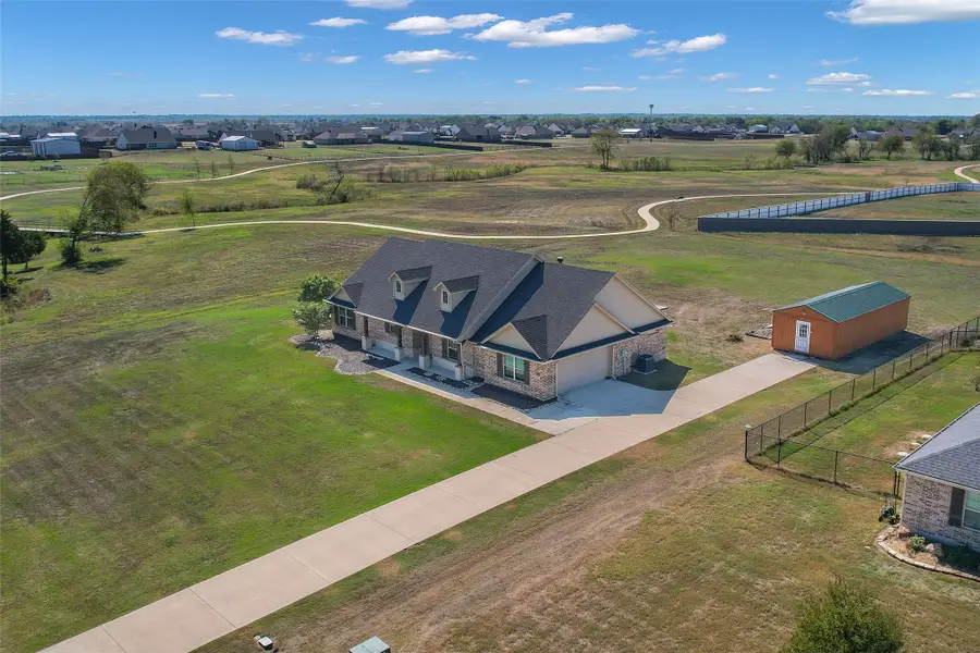 8818 Abner Road, Oak Ridge, TX 75161 - #2