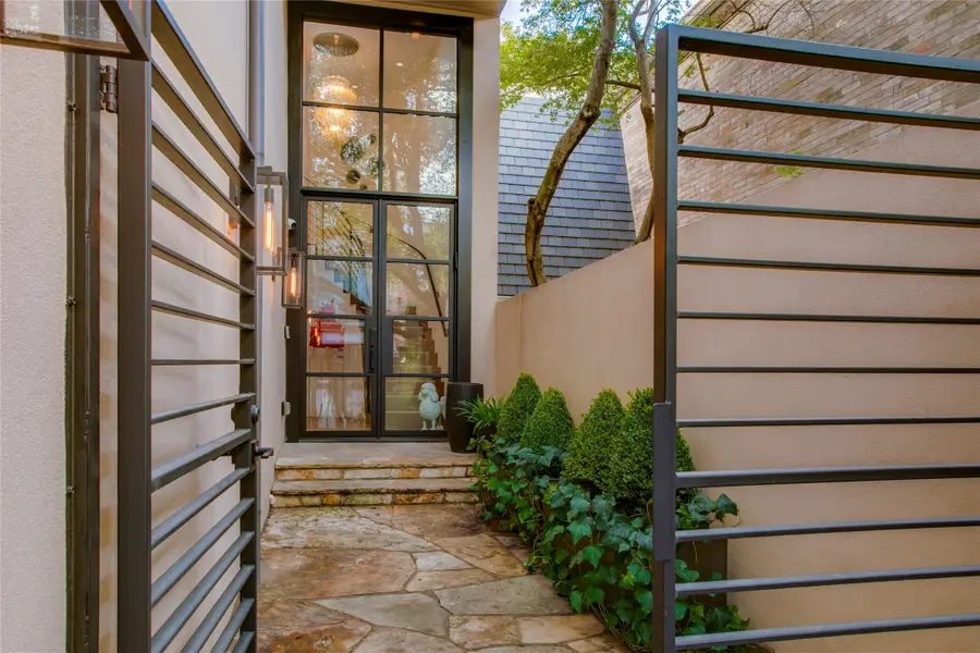 4648 Christopher Place, Dallas, TX 75204 - #3