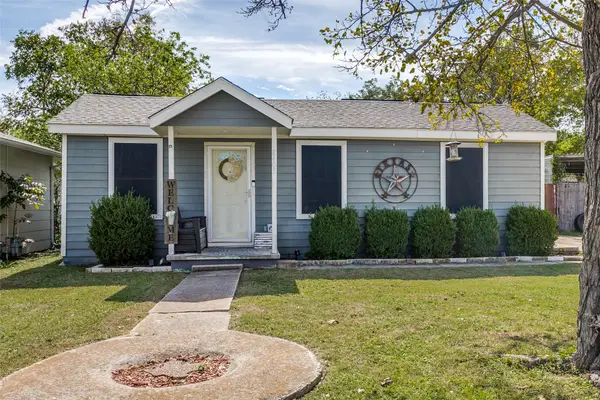 8405 Hanon Drive, White Settlement, TX 76108