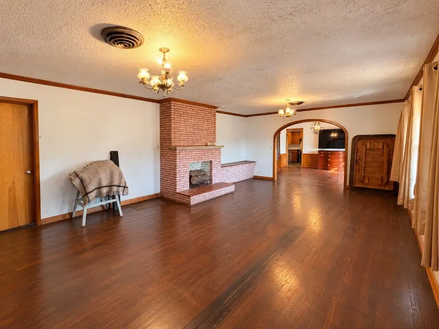 504 S Avenue F, Knox City, TX 79529 - #3