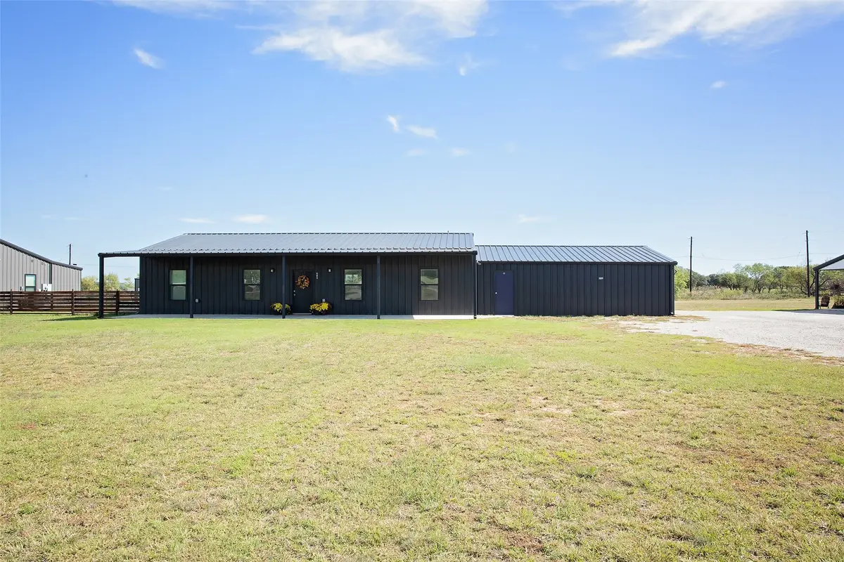 212 Corriente Lane, Graham, TX 76450 - #1