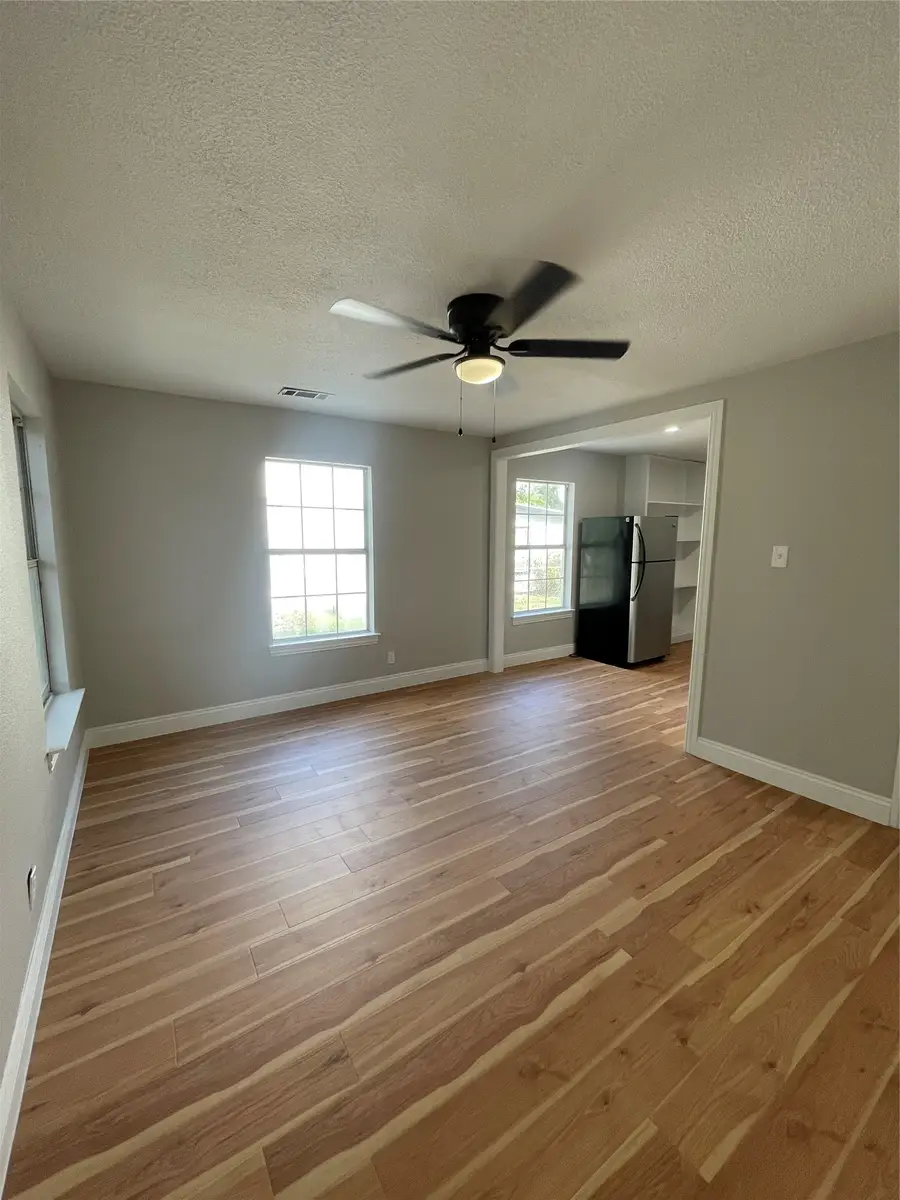 816 Carbona Drive, Dallas, TX 75217 - #2