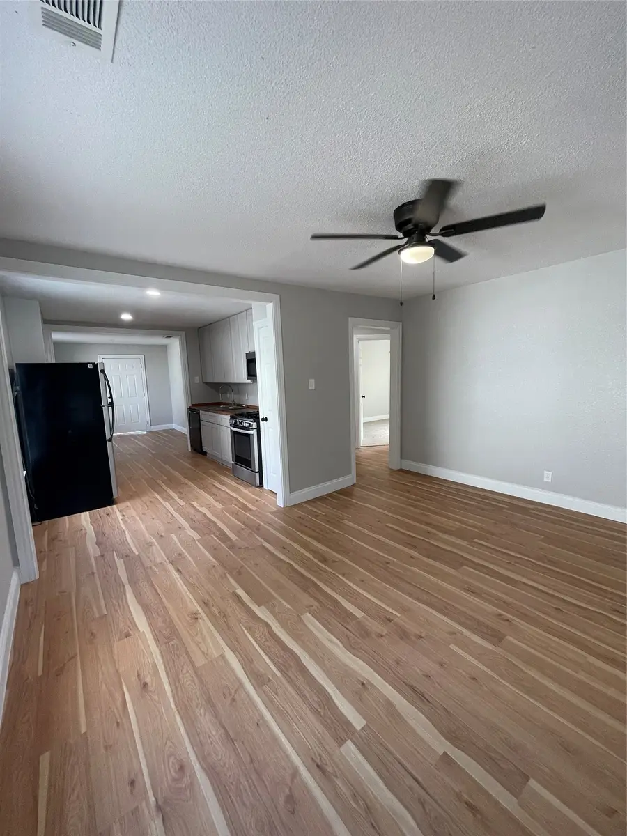 816 Carbona Drive, Dallas, TX 75217 - #3
