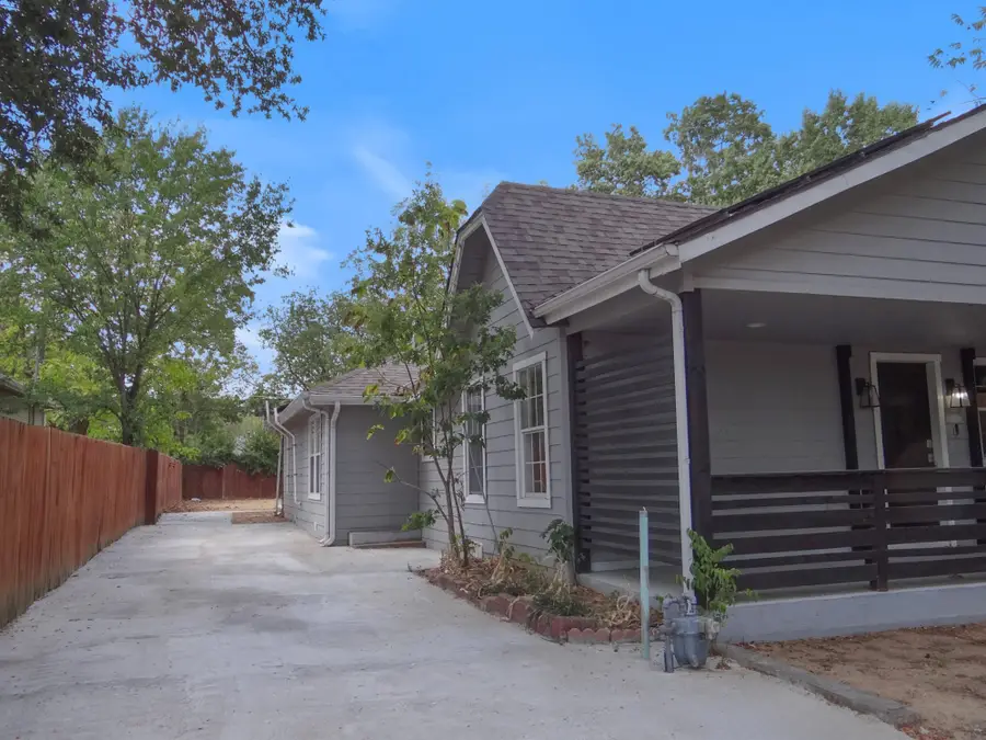 1219 S Waverly Drive #1, Dallas, TX 75208 - #2