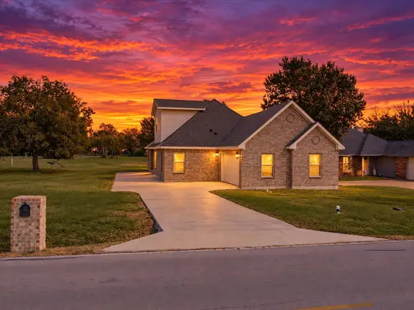 2312 Rogers Avenue, Lancaster, TX 75134