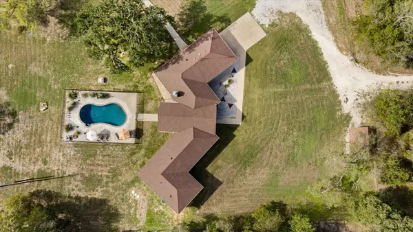 9606 Glen Rose Highway, Granbury, TX 76048