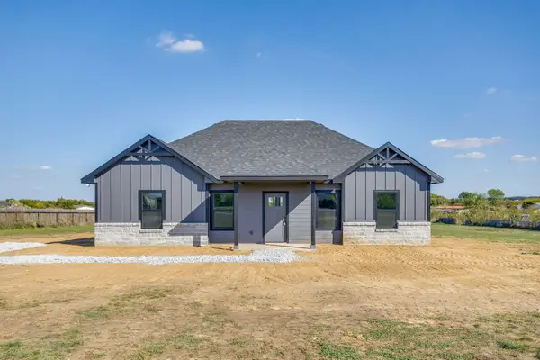 6608 Vintner Trail, Joshua, TX 76058