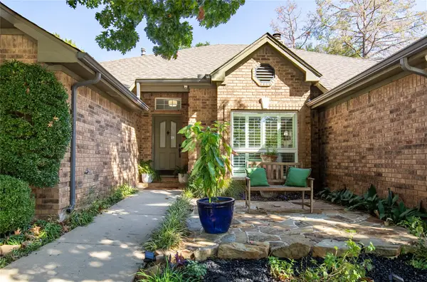 5229 Brettenmeadow Drive, Grapevine, TX 76051