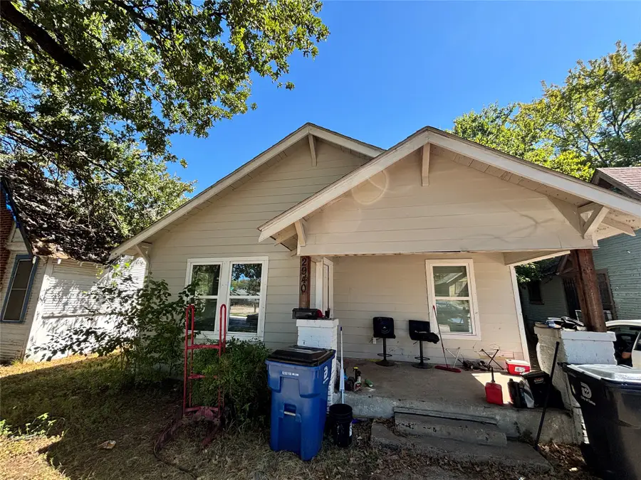 2940 Warren Avenue, Dallas, TX 75215 - #2