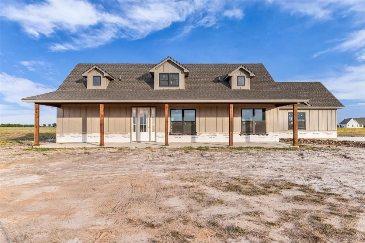 296 Sorghum Hill, Elm Mott, TX 76640 - #1