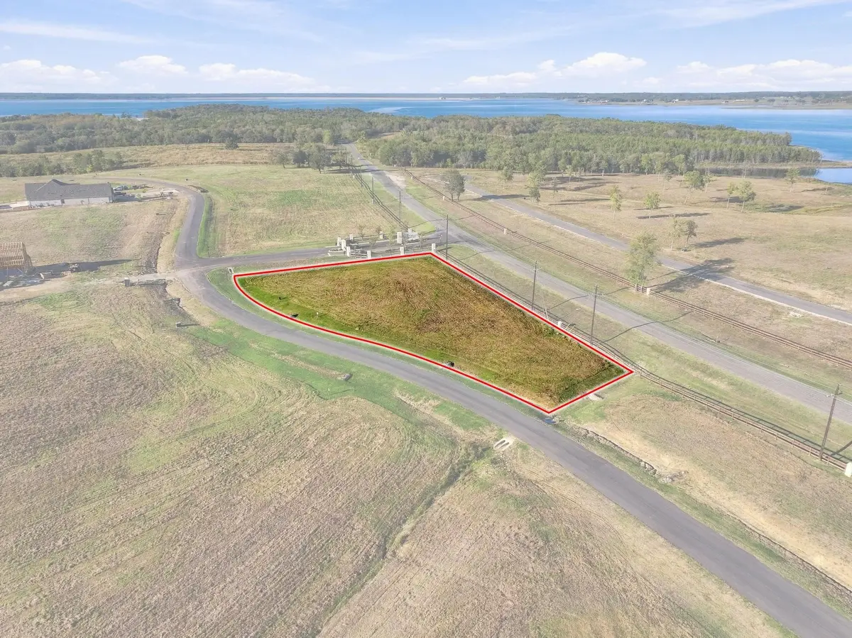 438 Lakeshore Terrace, Windom, TX 75492 - #1