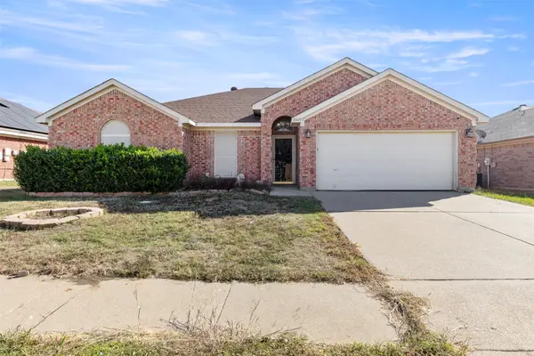 7009 Raven Meadow Drive, Arlington, TX 76002