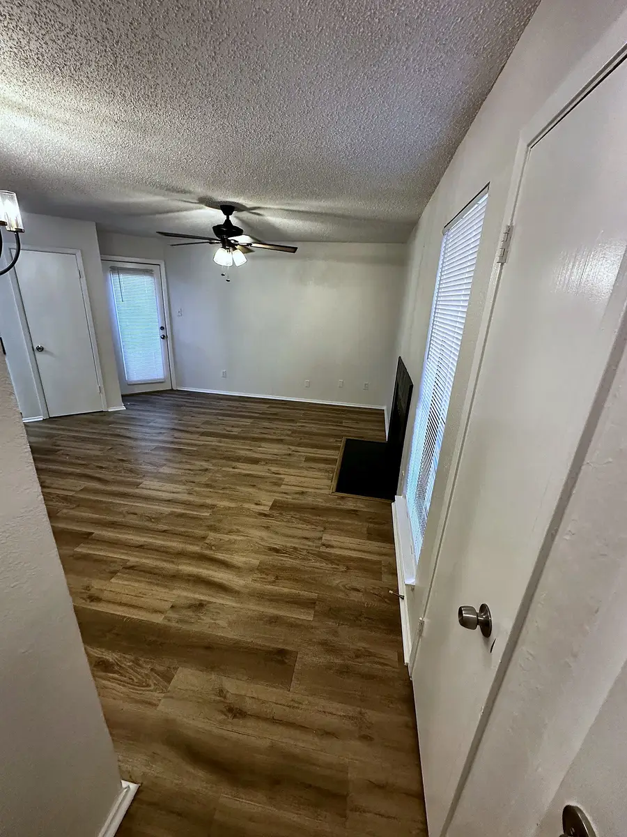 1600 Pecan Chase Circle #5, Arlington, TX 76012 - #2