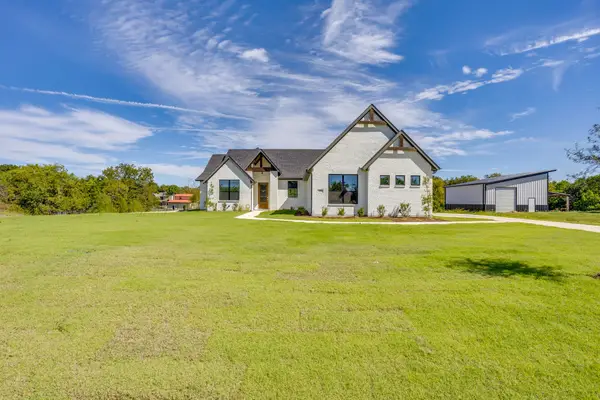 1090 Northern Way, Waxahachie, TX 75167