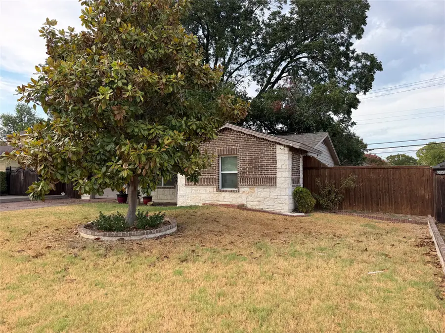 1819 Finley Road, Irving, TX 75062 - #3