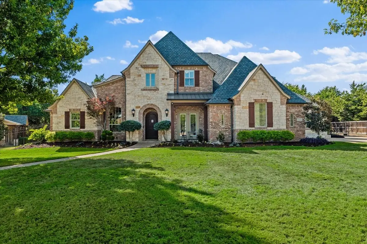 6040 Chapman Ridge Drive, Midlothian, TX 76065 - #1