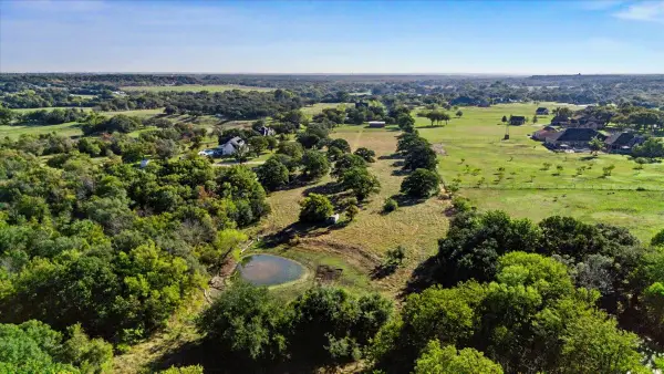 769 Lewis Deas Road, Fort Worth, TX 76108