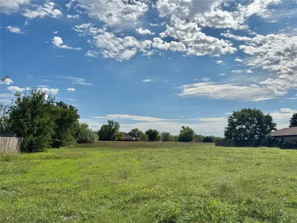 1504 College View Street, Gainesville, TX 76240