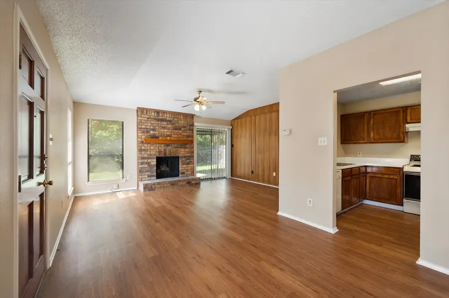 5606 Congressional Drive, Arlington, TX 76018 - #3