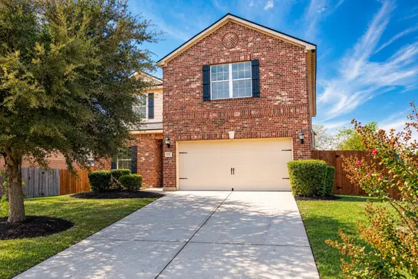 172 Dodge City Trail, Newark, TX 76071