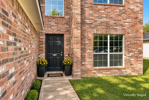 905 Chase Lane, Denton, TX 76209