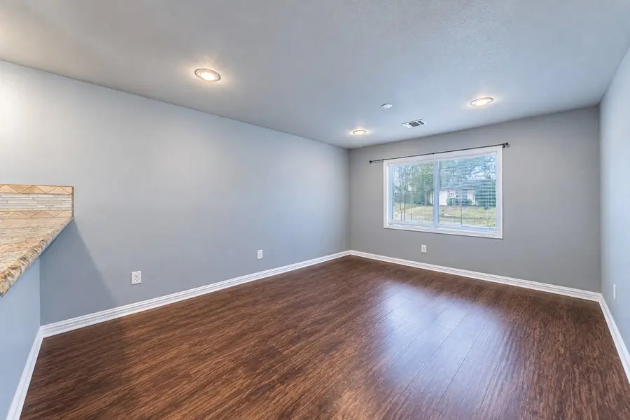 504 Lynda Lane, Arlington, TX 76010 - #2