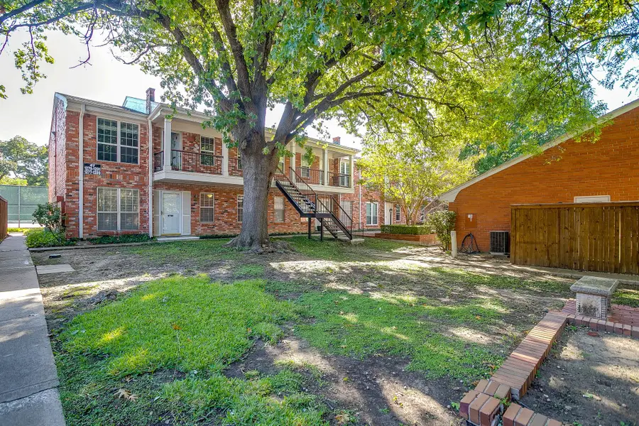 1289 Roaring Springs Road, Fort Worth, TX 76114 - #2