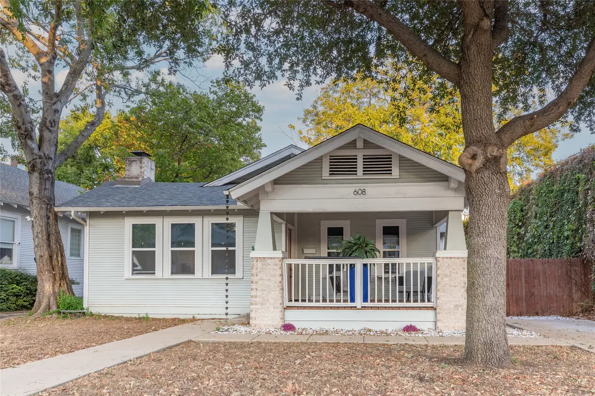 608 N Edgefield Avenue, Dallas, TX 75208 - #1