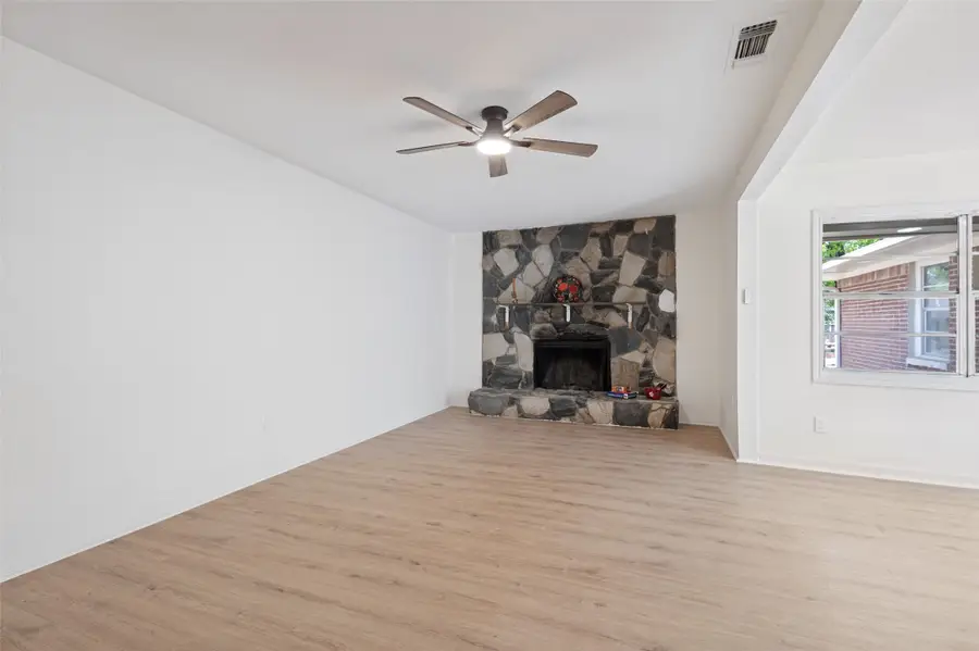 1734 Glen Key Street, Grand Prairie, TX 75051 - #3