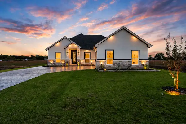 669 Auds Creek Circle, Paris, TX 75460