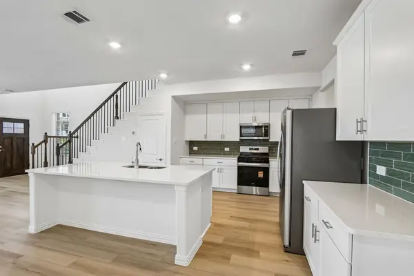 2613 Hot Springs Drive, Corinth, TX 76210