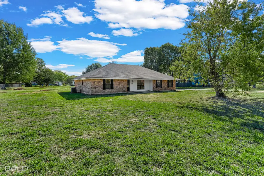 102 Timber Ridge Drive, Bossier City, LA 71112 - #2